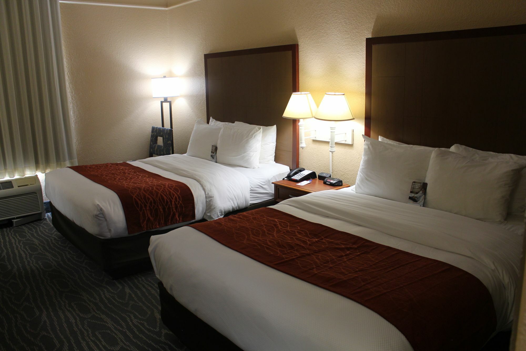 Comfort Inn & Suites Near Six Flags & Medical Center San Antonio Extérieur photo
