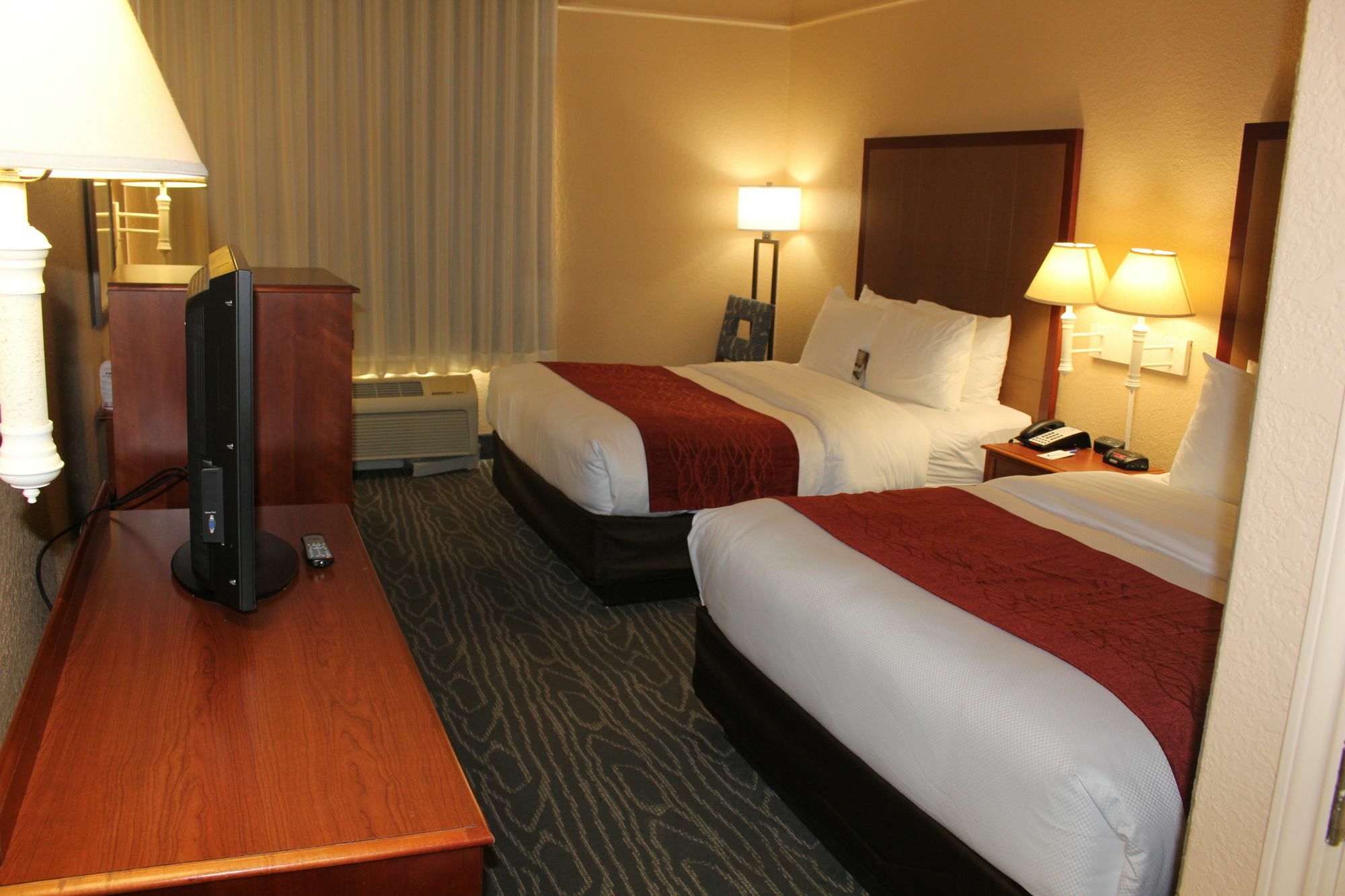 Comfort Inn & Suites Near Six Flags & Medical Center San Antonio Extérieur photo