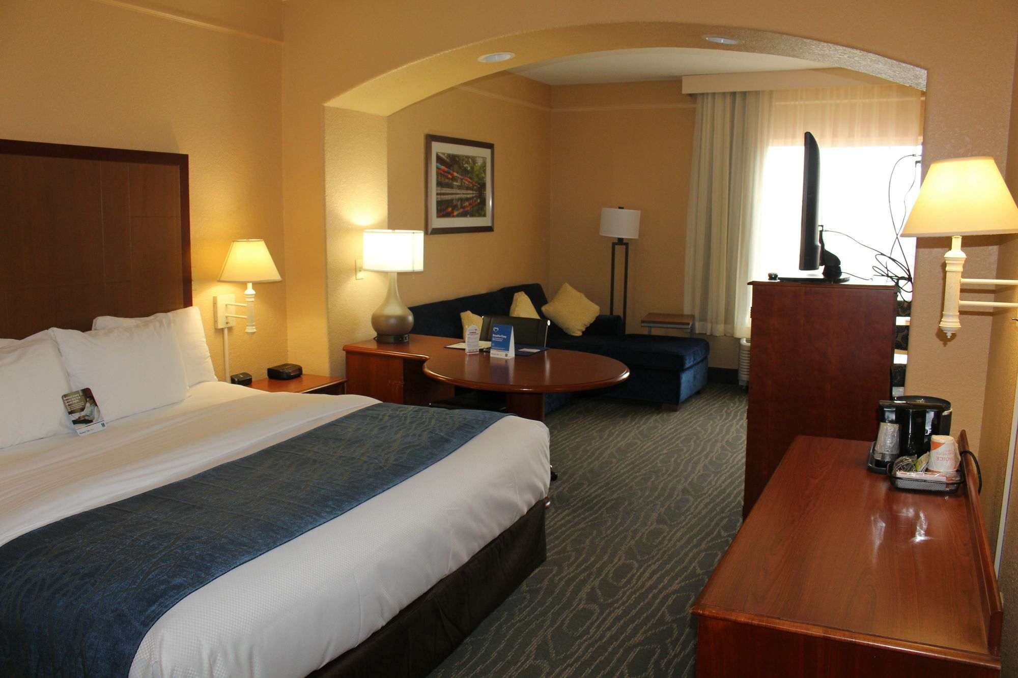 Comfort Inn & Suites Near Six Flags & Medical Center San Antonio Extérieur photo